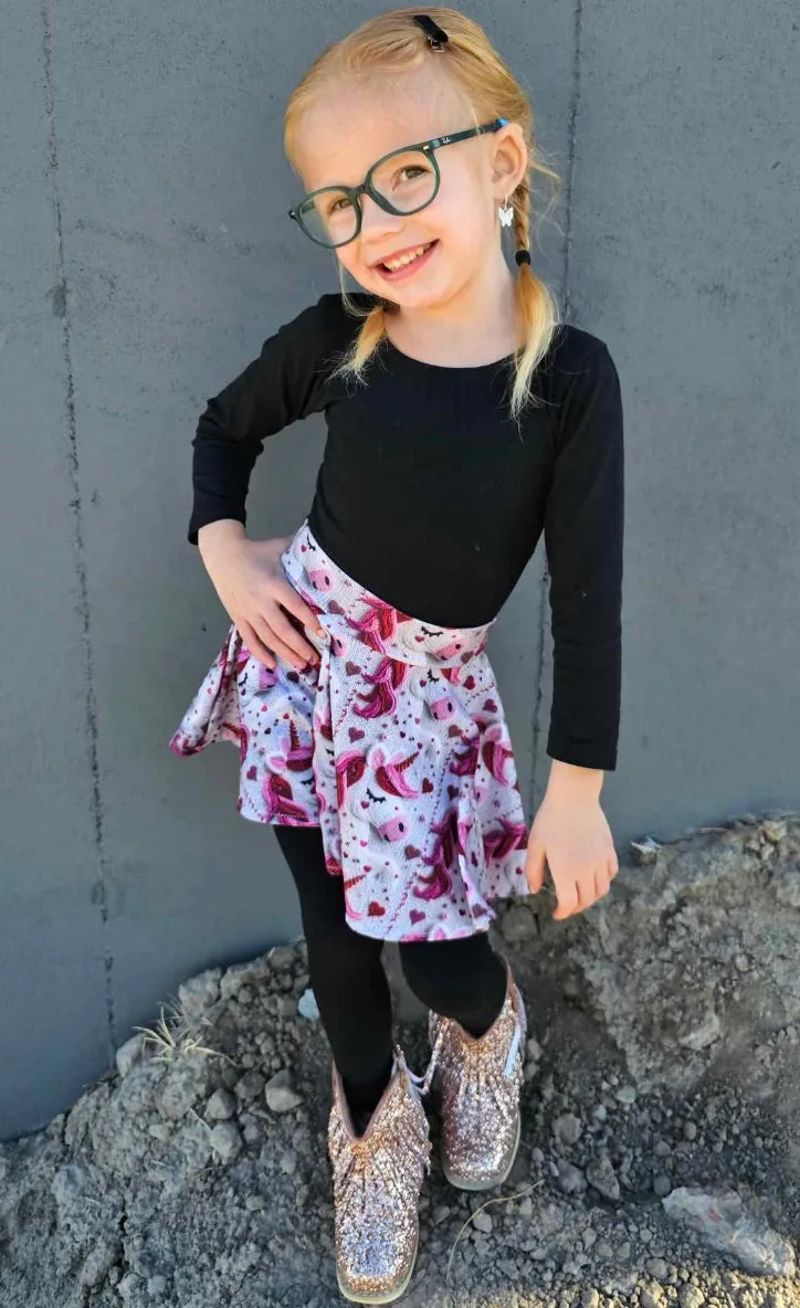 2 left! 6/7 & 7/8yr ~ Twirl Skort ~ Unicorns