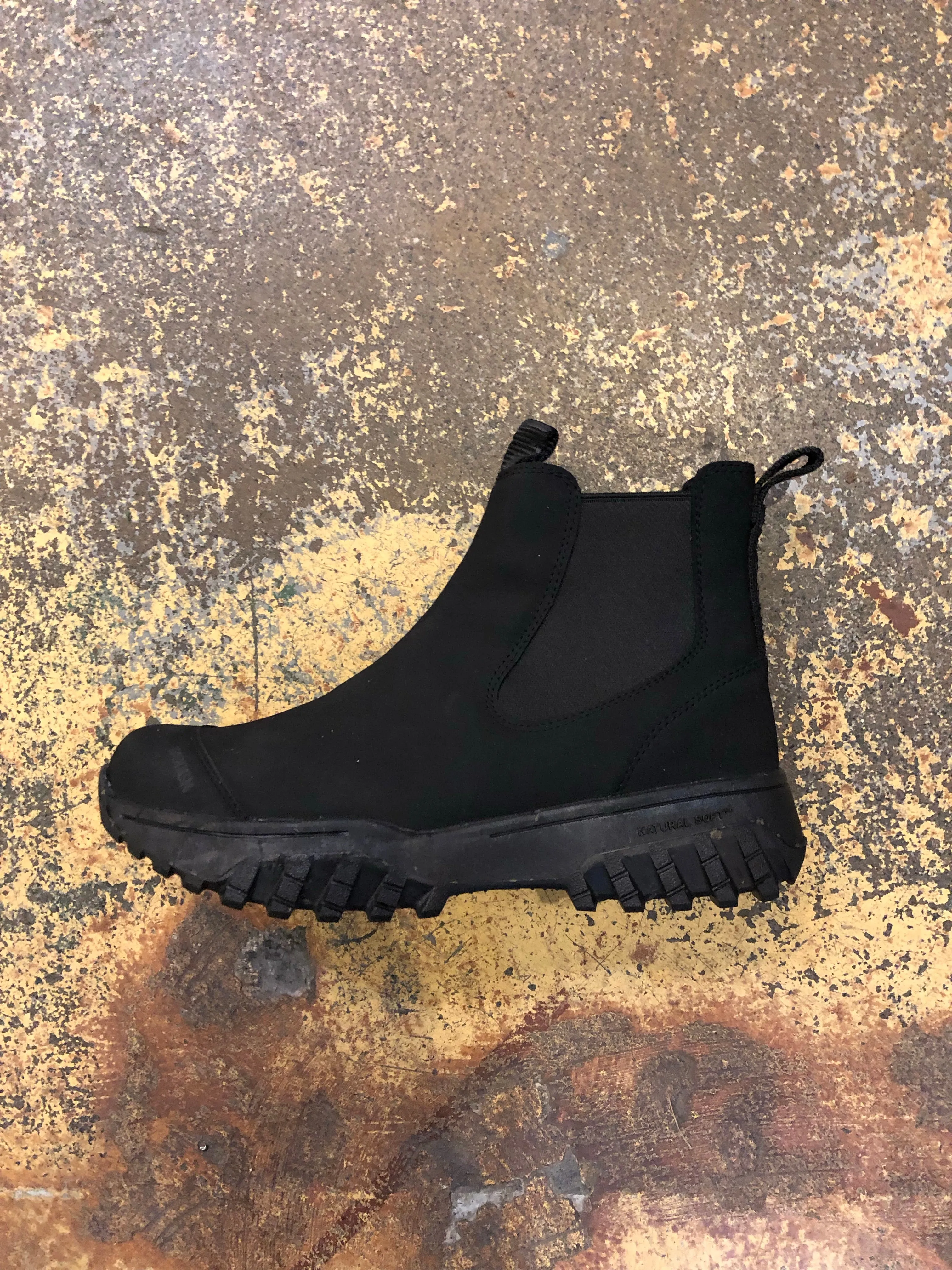 Magda Rubber Track Boot - Black/Black Sole